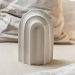 the serif home the belle bookend buchstütze vorderansicht